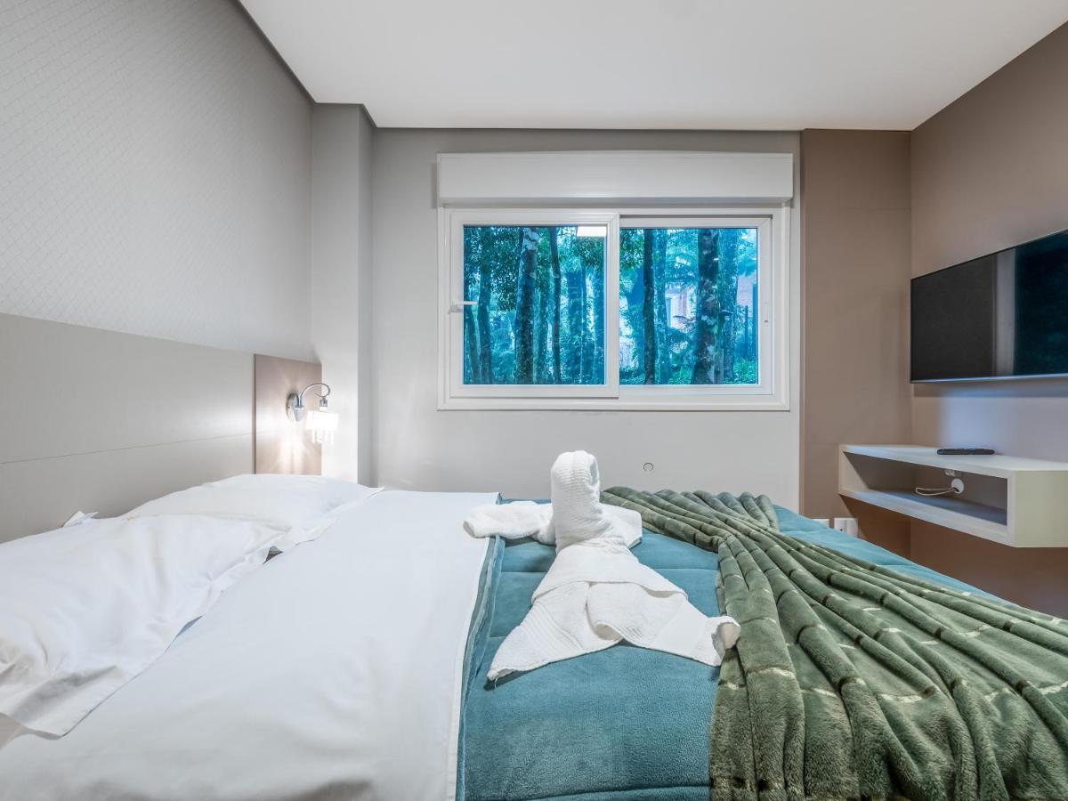 2 Suite, 1 Dormitorio Em Meio A Mata Araucaria A 1,5 Km Centro, Altos De Gramado Luaran gambar