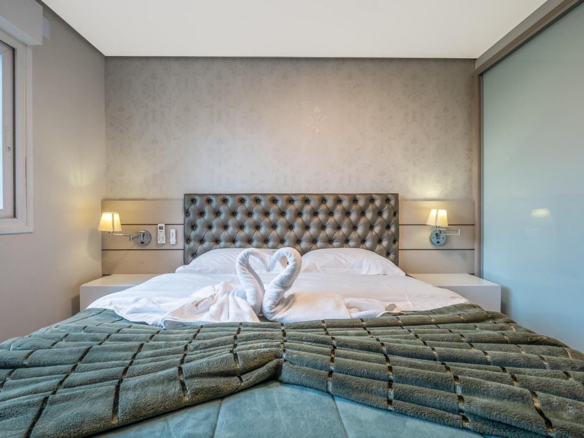 2 Suite, 1 Dormitorio Em Meio A Mata Araucaria A 1,5 Km Centro, Altos De Gramado Luaran gambar
