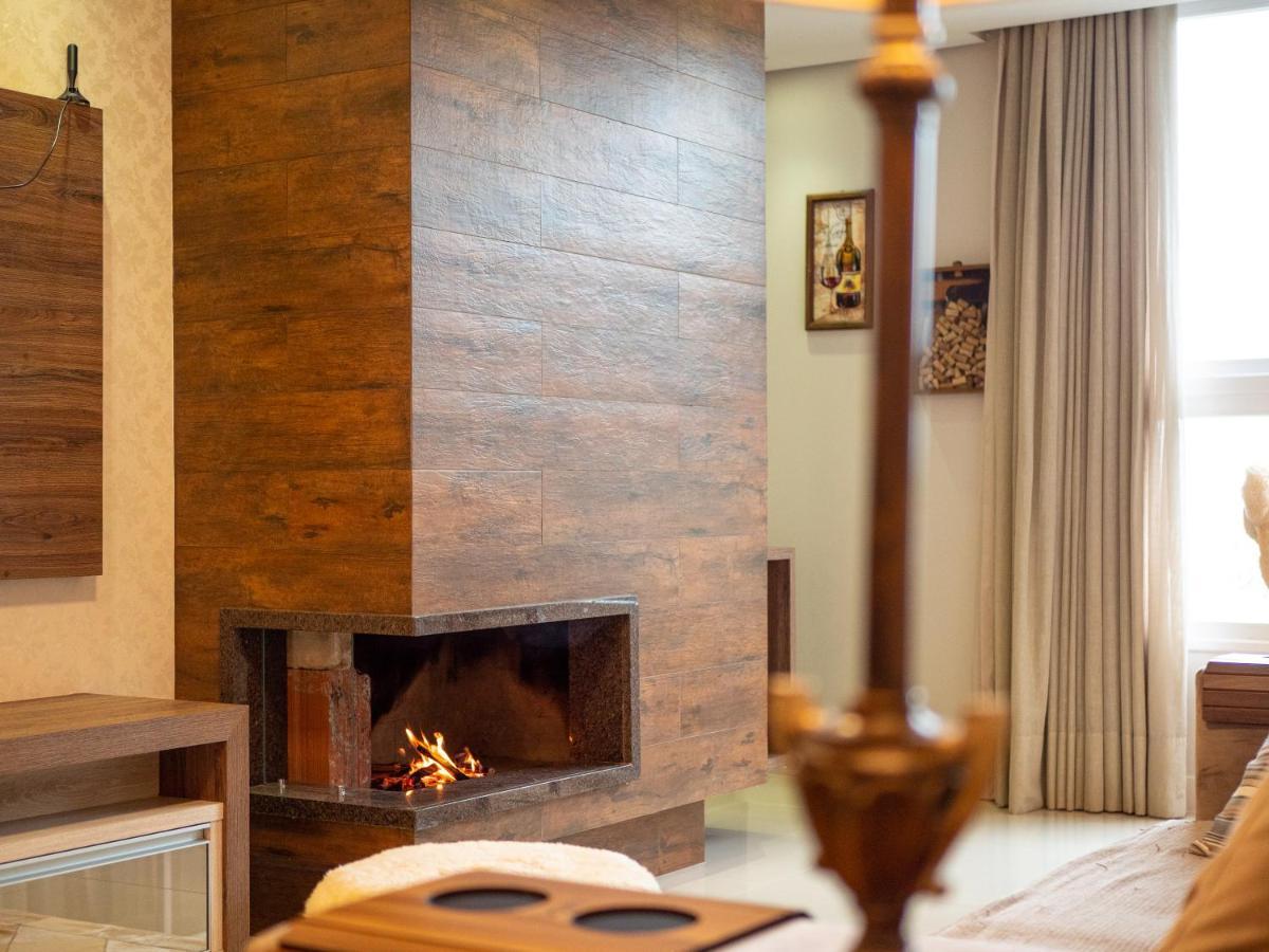 2 Suite, 1 Dormitorio Em Meio A Mata Araucaria A 1,5 Km Centro, Altos De Gramado Luaran gambar